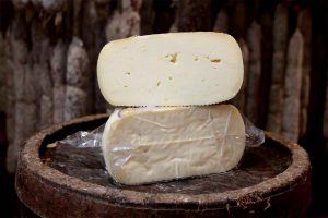 mezza caciotta norcia