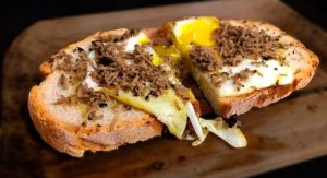 Pane, uovo e tartufo